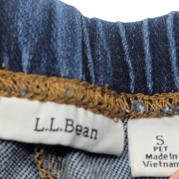 L.L. Bean Pants Womens Size S Petite Pull On Denim Stretch Mom Light Wash 299940 - Picture 5 of 9